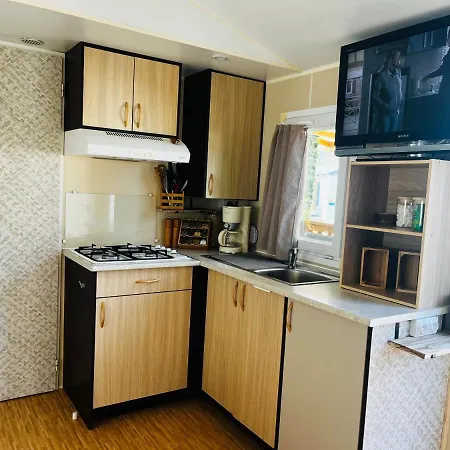 Mobil-home Cosy Clim&tv-3 キャンプ場 *